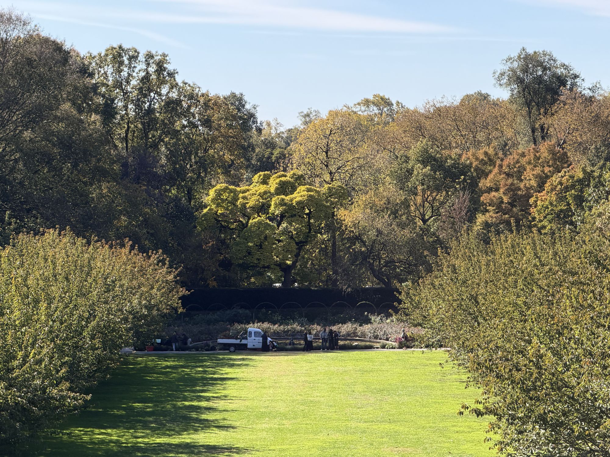 Apple iPhone 17 Pro Max zoom sample.