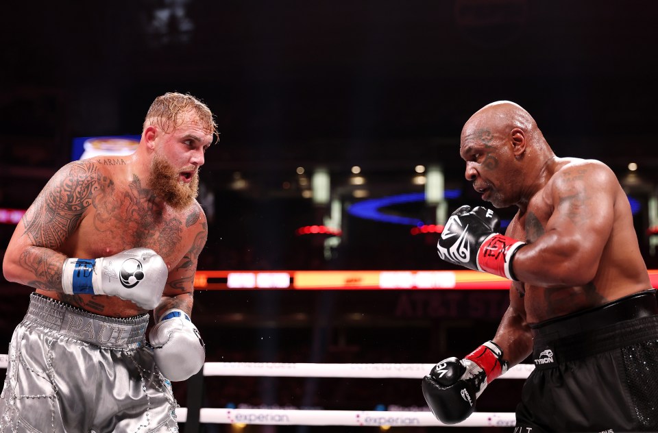 Jake Paul and Mike Tyson fight during LIVE On Netflix: Jake Paul vs. Mike Tyson at AT&T Stadium on November 15, 2024 in Arlington, Texas