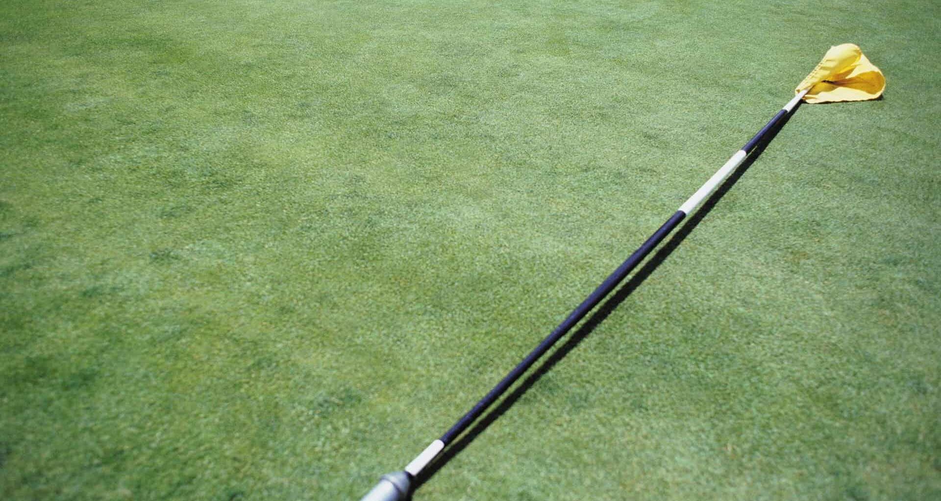 golf flagstick rule