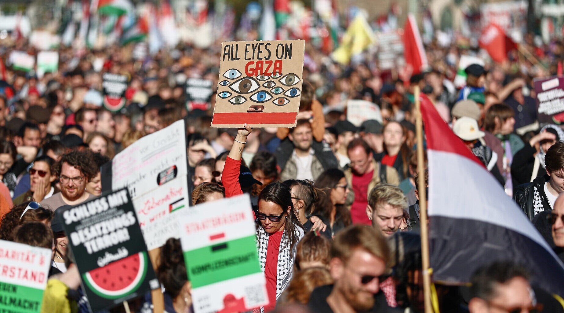 Germany's antisemitism czar seeks ban on 'from the river to the sea' chant