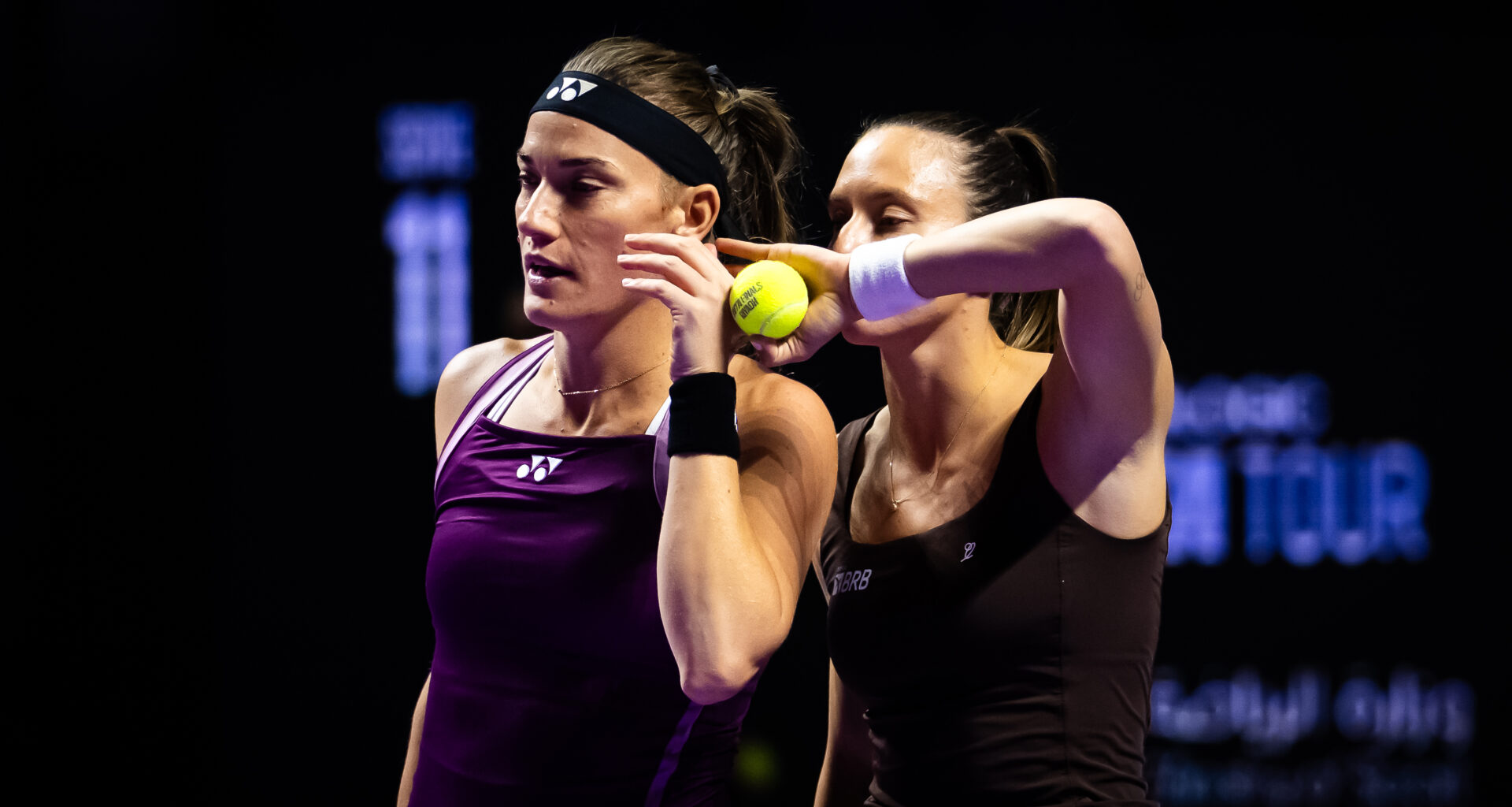 Babos, Stefani run continues; Kudermetova, Mertens save match point to set WTA Final