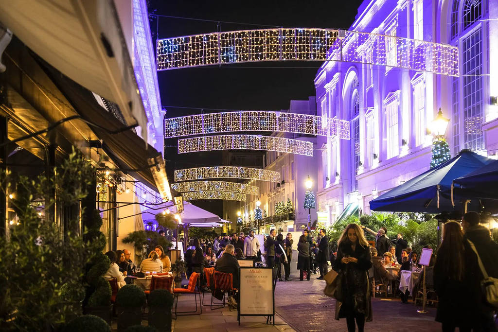 shimmering lights strung up above belgravia