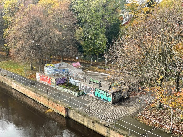 A view of the skatepark, where work and activity has ground to a halt, from the Great Junction Street Bridge over the Water of Leith (C) Deadline News