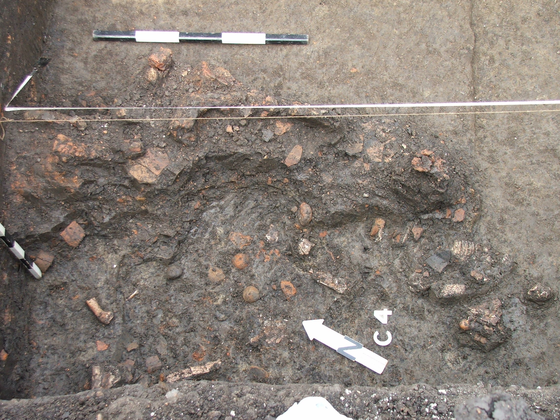 Rubbish heaps at the Romanian site of Tășnad Sere from the beginning of the 6th millennium BC