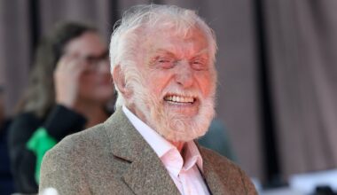 Dick Van Dyke says avoiding two common things is the key to a long life as he nears 100