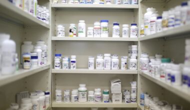 FDA announces plans to relax rules about copycat drugs