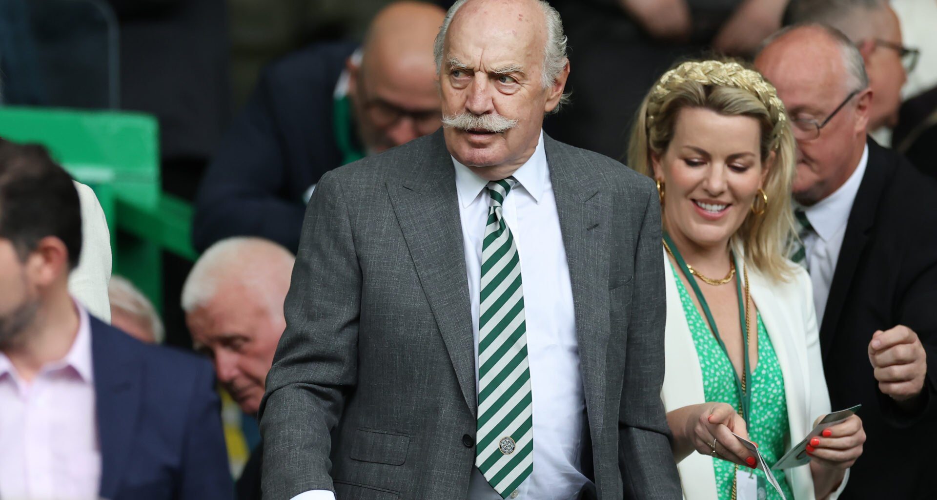 Andrew Cavanagh puts Dermot Desmond to shame after sacking Kevin Thelwell and Patrick Stewart