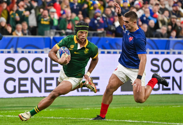 South Africa's Kurt-Lee Arendse evades France's Thomas Ramos to score the Springboks first try in the 2023 World Cup quarter-final.