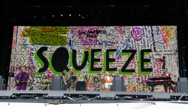 Squeeze Have Announced A Giant UK Arena Tour With Support From Billy Bragg – Here's How To Get Tickets To The London Show