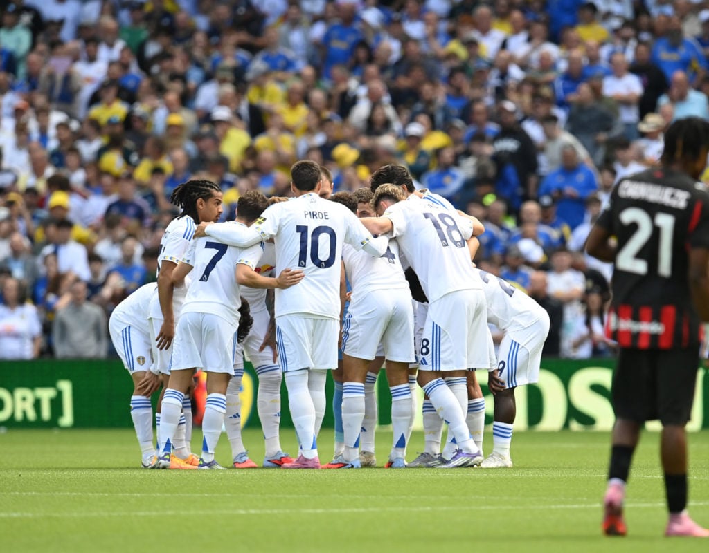 Leeds United huddle vs AC Milan