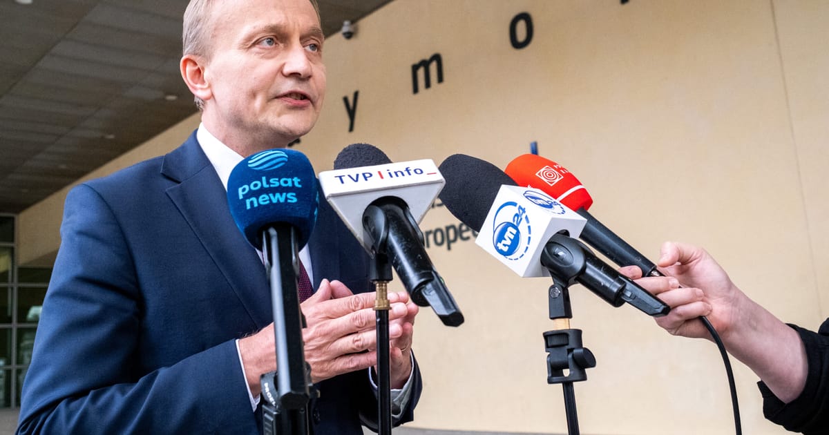 Commission weighs appeasing Parliament on budget – POLITICO