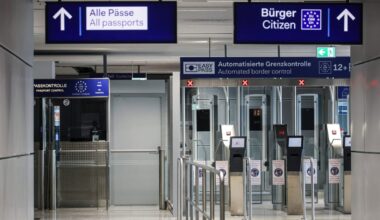 EU set to further tighten visa rules for Russians – POLITICO