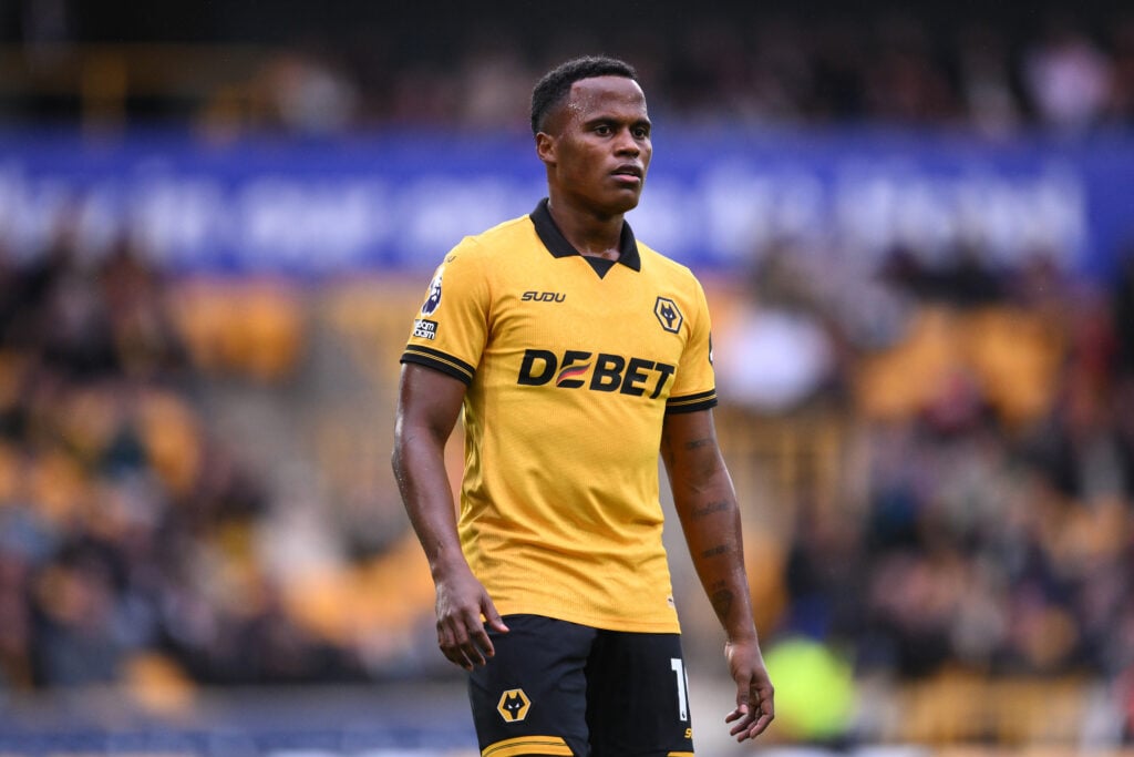 Jhon Arias playing for Wolves.