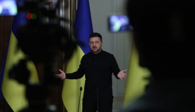 EU warns Ukraine over corruption as Brussels readies enlargement report card – POLITICO