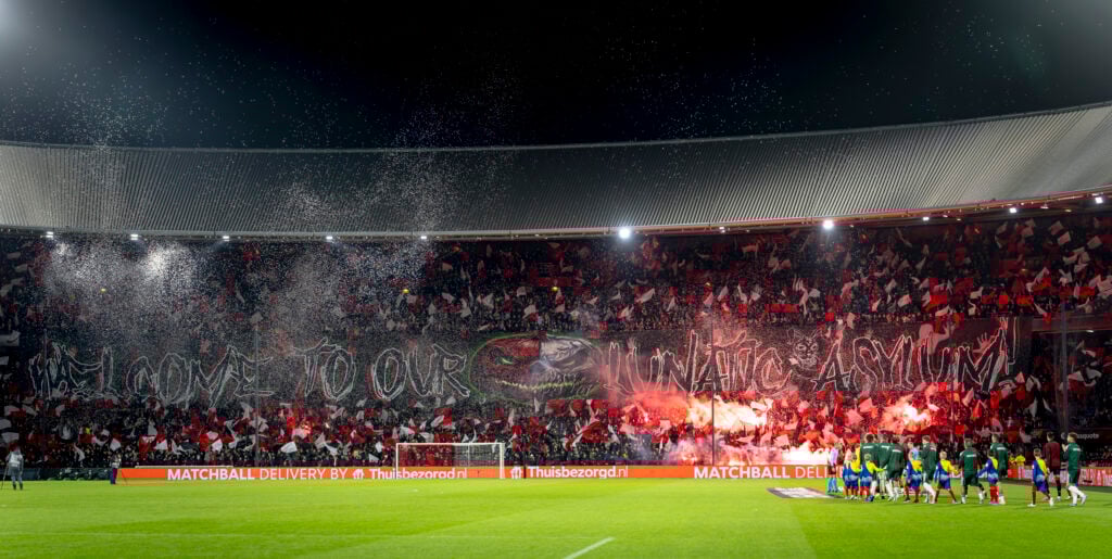 the atmosphere inside De Kuip before Feyenoord vs Panathinaikos