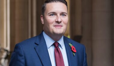 Keir Starmer’s health secretary furiously denies plot to oust him – POLITICO