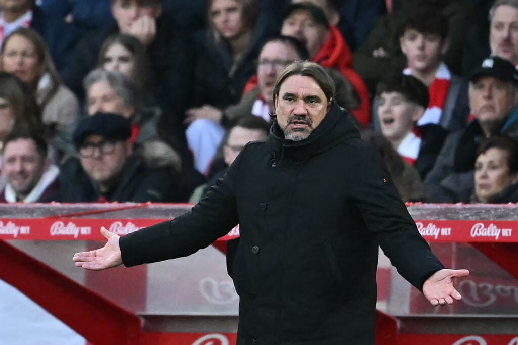 Daniel Farke during Leeds' defeat to Forest.