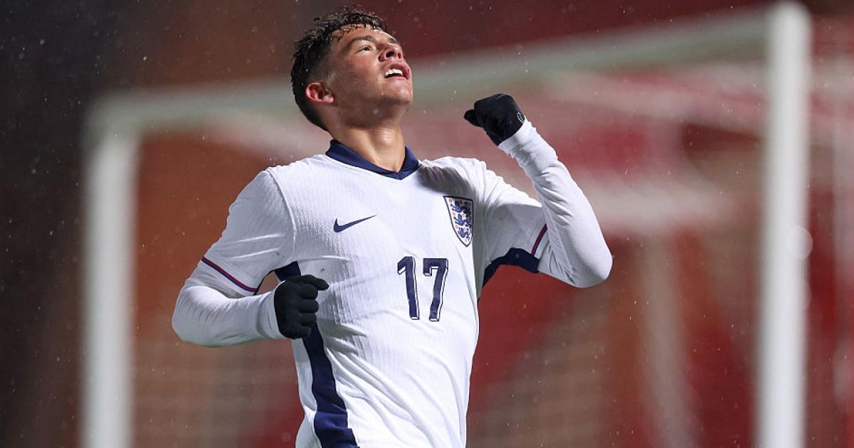 England boss speaks out on Man Utd wonderkid Shea Lacey after U20s goal | Football