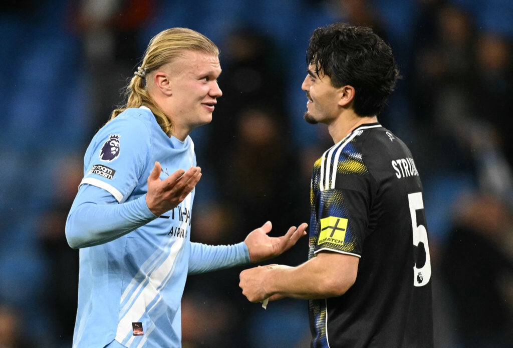 FBL-ENG-PR-MAN CITY-LEEDS