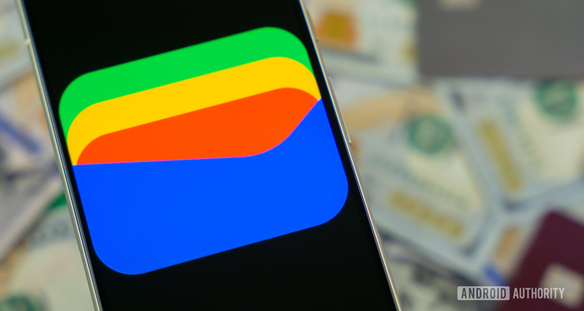 Google Wallet logo on smartphone next to credit cards and cash Stock photo 12