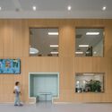 © Marcel van der Burg Het Streek Lyceum School / Atelier van Berlo + Ector Hoogstad Architecten - Interior Photography, Kitchen, Wood, Lighting, Glass
