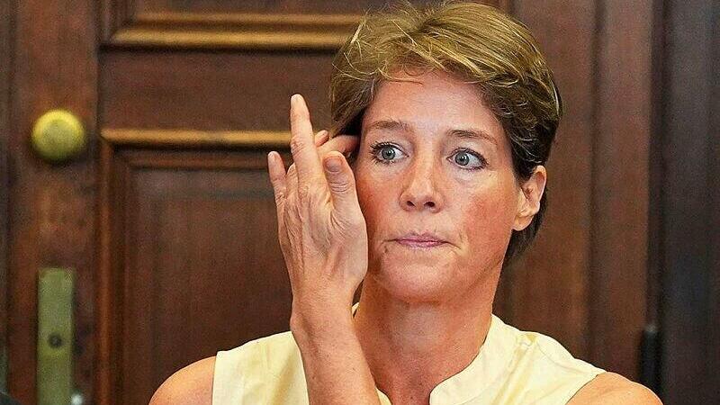 כריסטינה בלוק