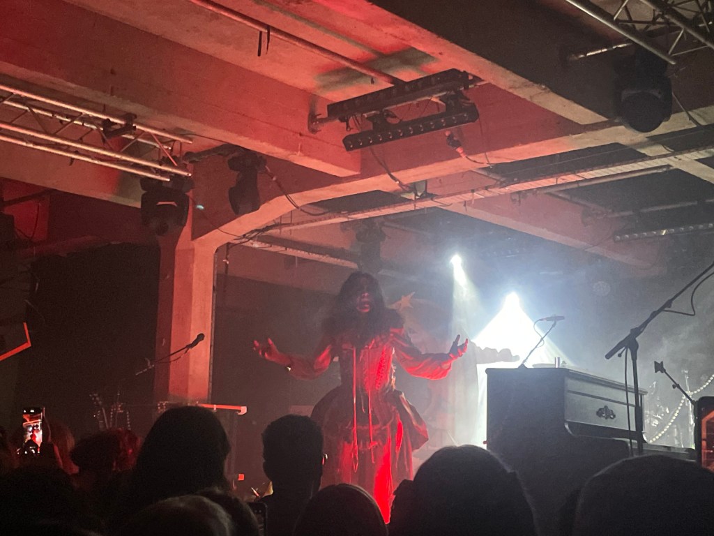 Attic Girl opening for Luvcat at the SWG3 in Glasgow 