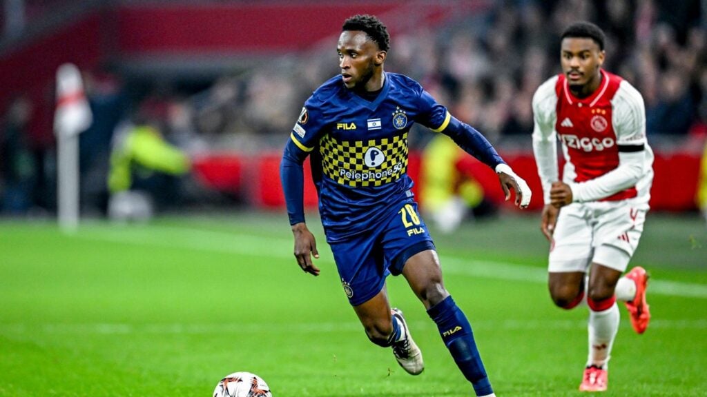 Issouf Sissokho in action for Maccabi Tel Aviv