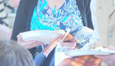 Hot Meals USA provides free meals to Trinity United Methodist Church