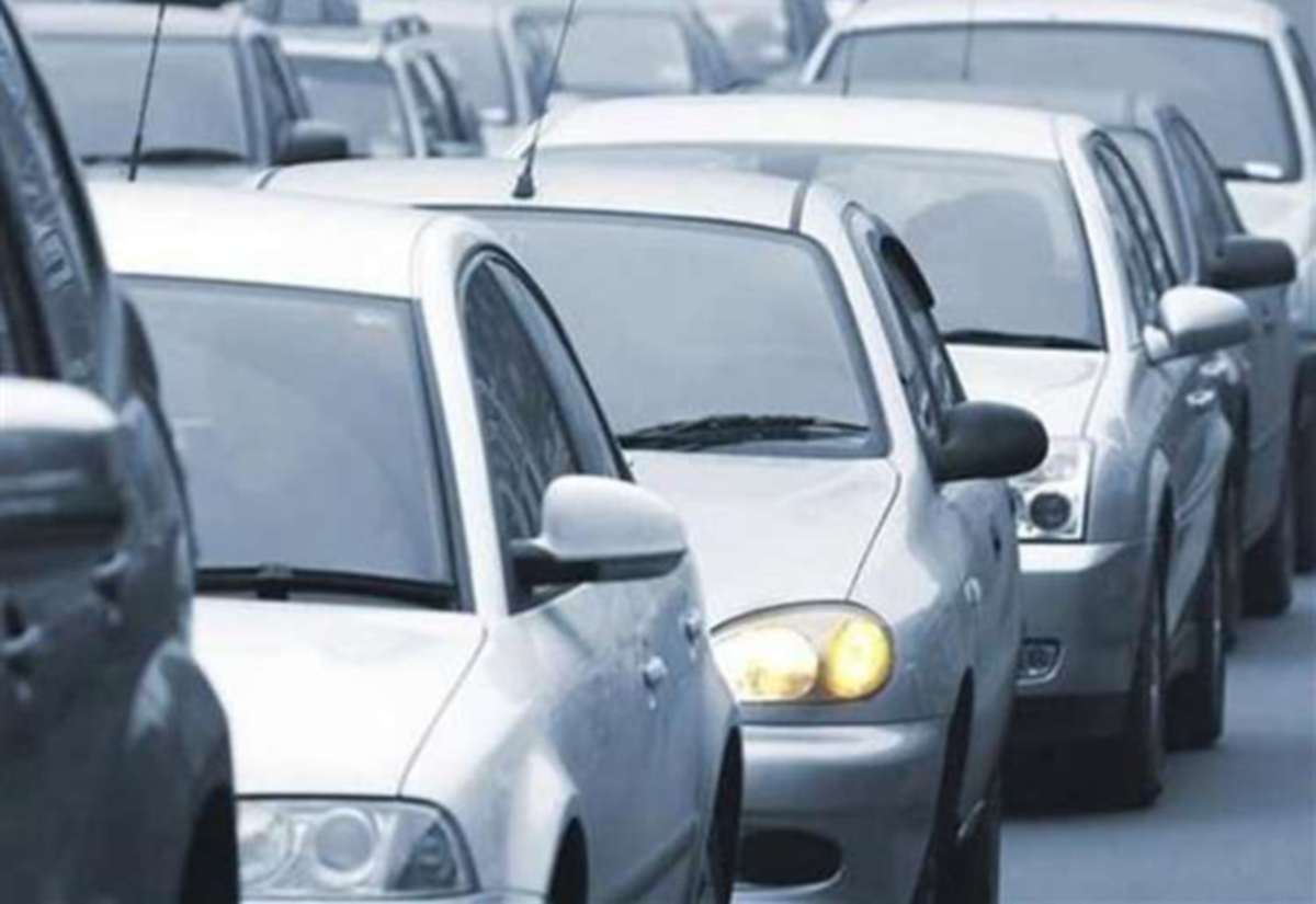 Delays on A2 London-bound between Gravesend and Northfleet after three-car crash