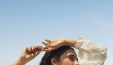 Priyanka Drops A Look Too Charming To Resist