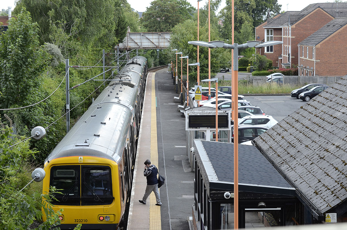 Cross City South trains to Redditch cancelled into Wednesday