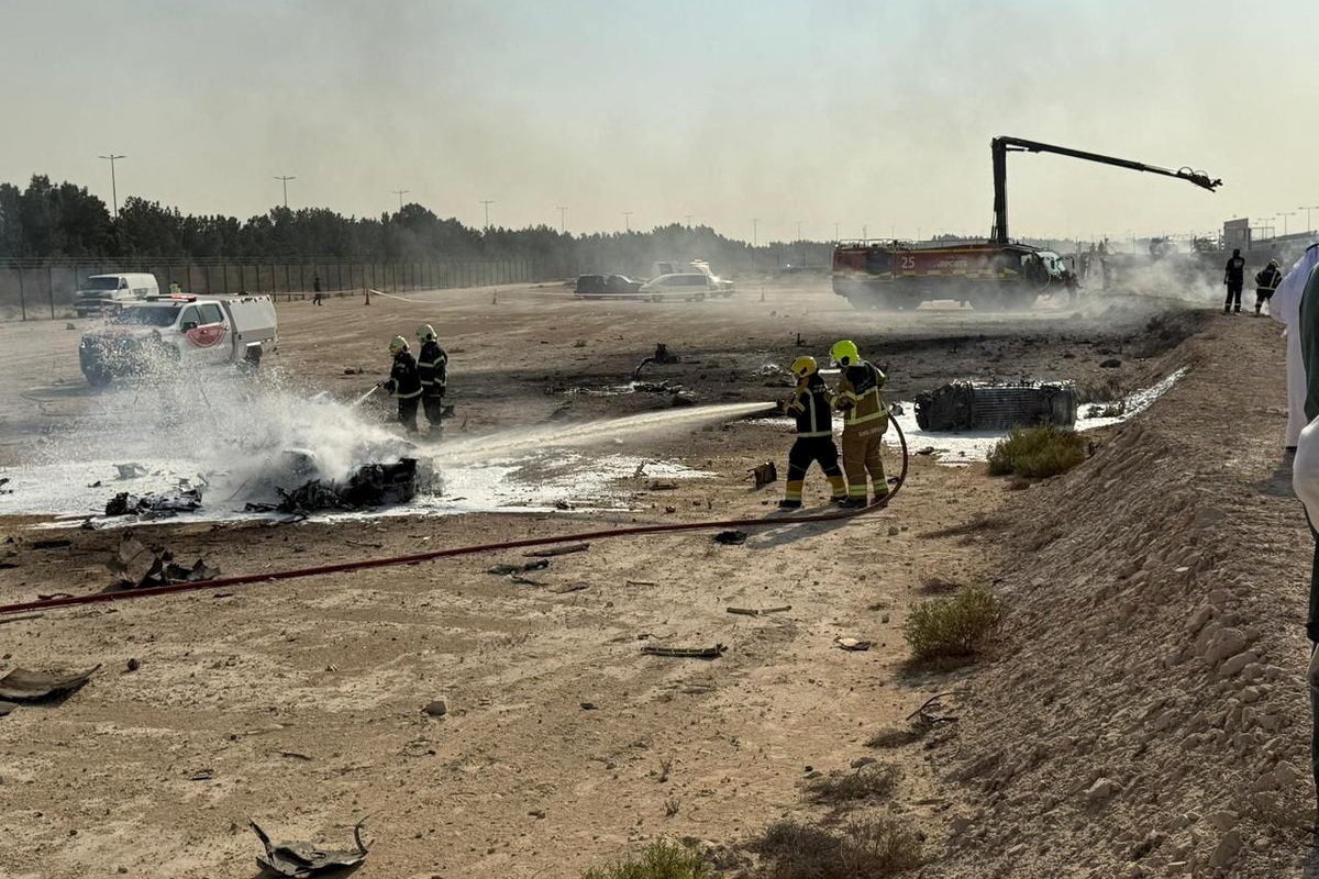 Pilot killed after Indian fighter jet crashes at Dubai airport during air show demonstration