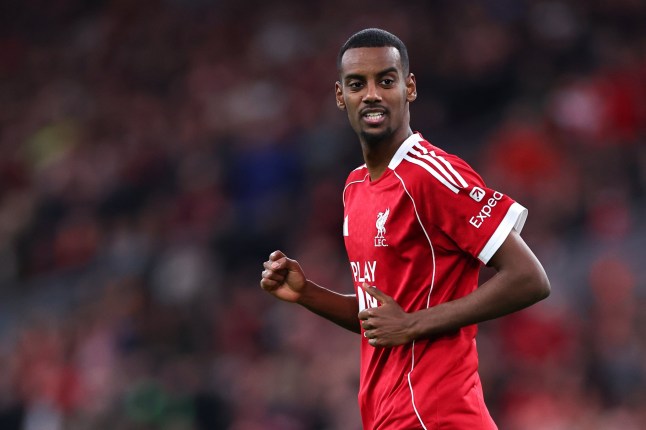 LIVERPOOL, ENGLAND - OCTOBER 19: Alexander Isak of Liverpool during the Premier League match between Liverpool and Manchester United at Anfield on October 19, 2025 in Liverpool, England. (Photo by Robbie Jay Barratt - AMA/Getty Images)
