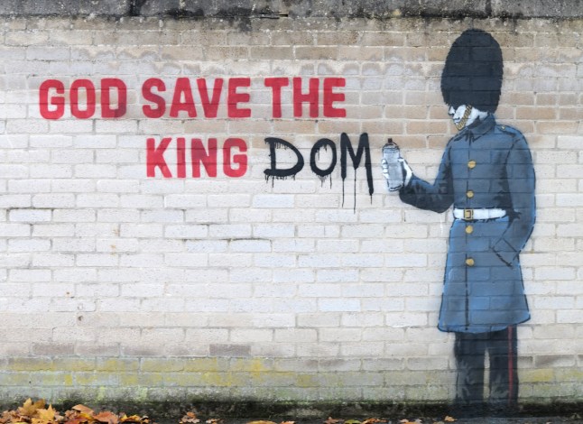 A new piece of street art has appeared overnight in Windsor town centre. This has now sparked speculation that it was done by the world famous artist Banksy.