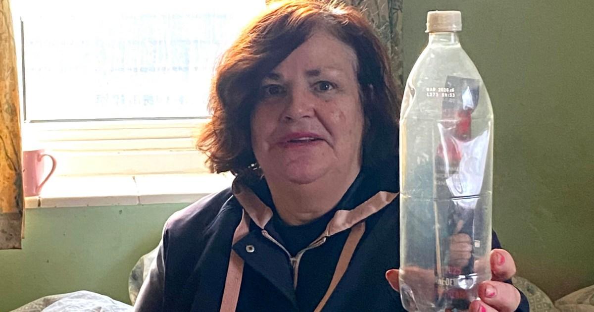 Woman's 'message in a bottle' sent back to her with an angry letter | News UK