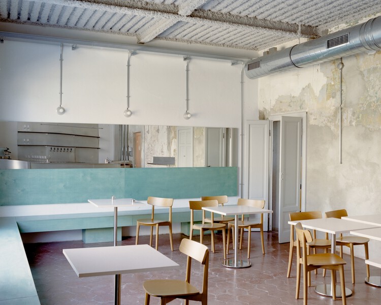 A Villa between Cyberpunk and Listening Bar / co.arch studio - Interior Photography, Dining room, Table, Chair