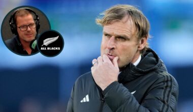 Scott Robertson and coaches 'not on the same page'