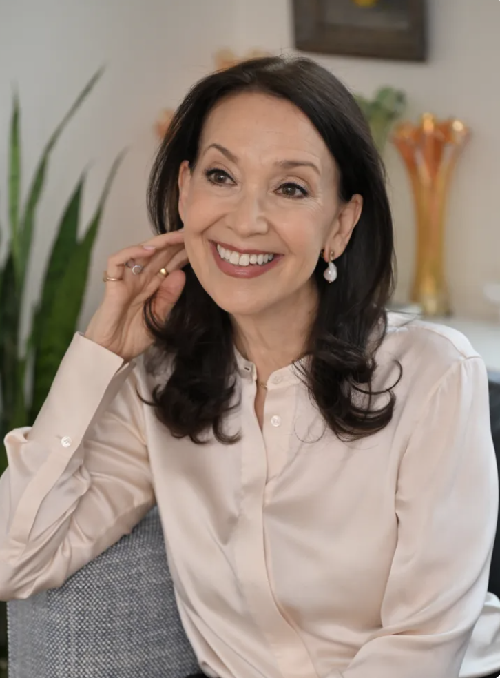 The London Jewelers Legacy Celebrates 100 Years