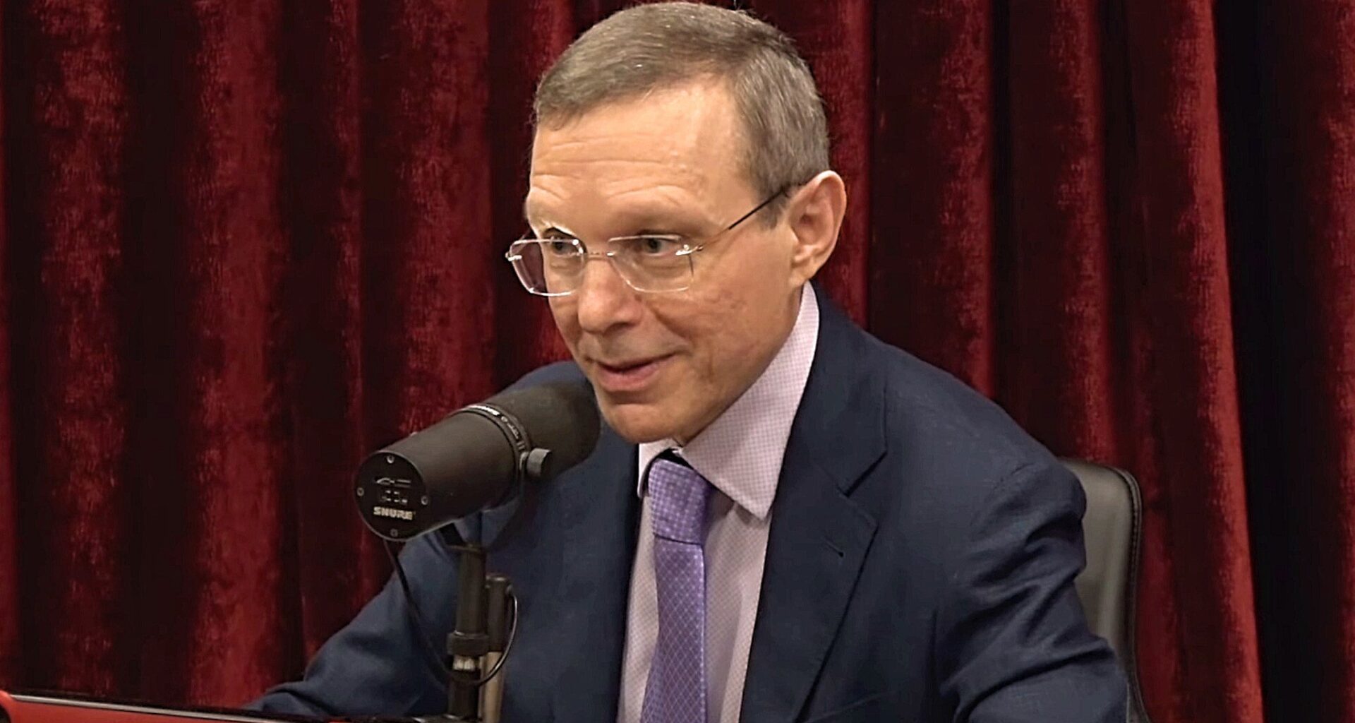 Astronomer Avi Loeb warns world not to ignore new comet’s potential alien threat - The Times of Israel