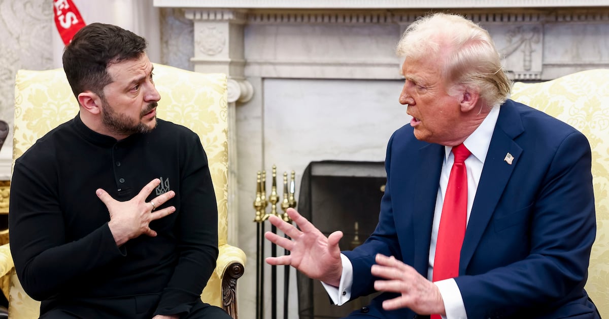 US presses Ukraine on peace deal that offers big concessions to Russia – The Irish Times