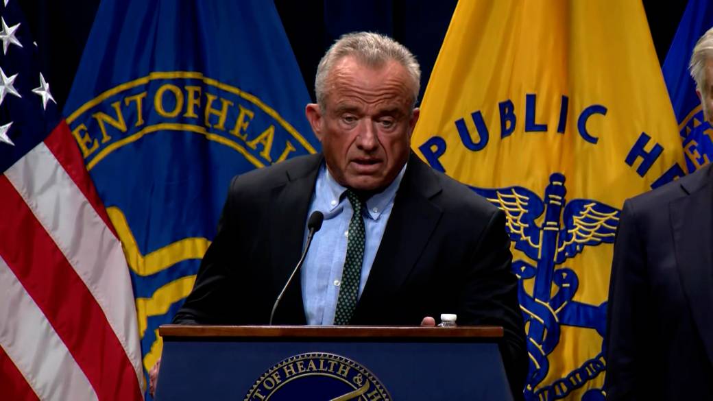Click to play video: 'RFK Jr. walks back Trump admin’s claim linking Tylenol and autism'
