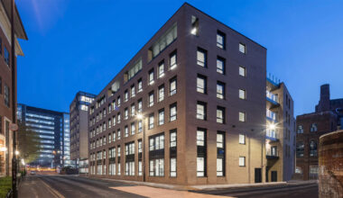 A global architecture, engineering and consultancy company has increased its footprint in Bristol’s city centre after completing a deal supported by global real estate firms JLL and Knight Frank.