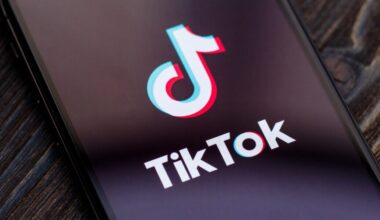 Jennifer Lawrence Reveals Secret TikTok Battles, Confesses 'I Rage-Bait' Fans Over Royal Family, Reality TV