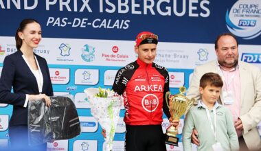 ISBERGUES, FRANCE - SEPTEMBER 21: Clement Venturini of France and Team Arkéa - B&amp;amp;B Hotels celebrates at podium as France Cup prize winner during the 79th Grand Prix d&amp;apos;Isbergues - Pas de Calais 2025 a 201.1km one day race from Isbergues to Isbergues on September 21, 2025 in Isbergues, France. (Photo by Rhode Van Elsen/Getty Images)