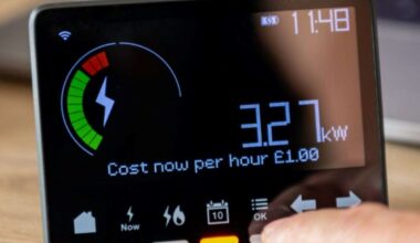 Citizen Advice Scotland boss adds voice to energy reform calls on visit to Shetland