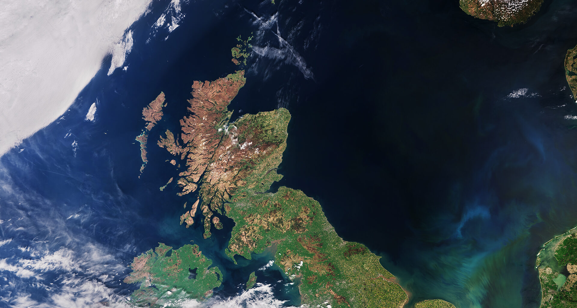 Lawmakers warn UK must act now to get space ambitions back on track