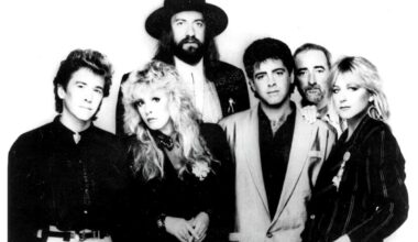 One Fleetwood Mac song that broke out into a fight