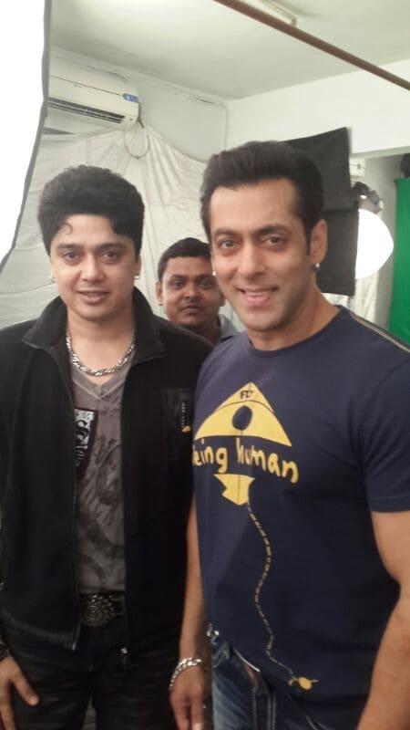 Despite being popular, Harish was often cast as the second lead alongside senior stars like Nana Patekar, Govinda, Chiranjeevi and Nandamuri Balakrishna.