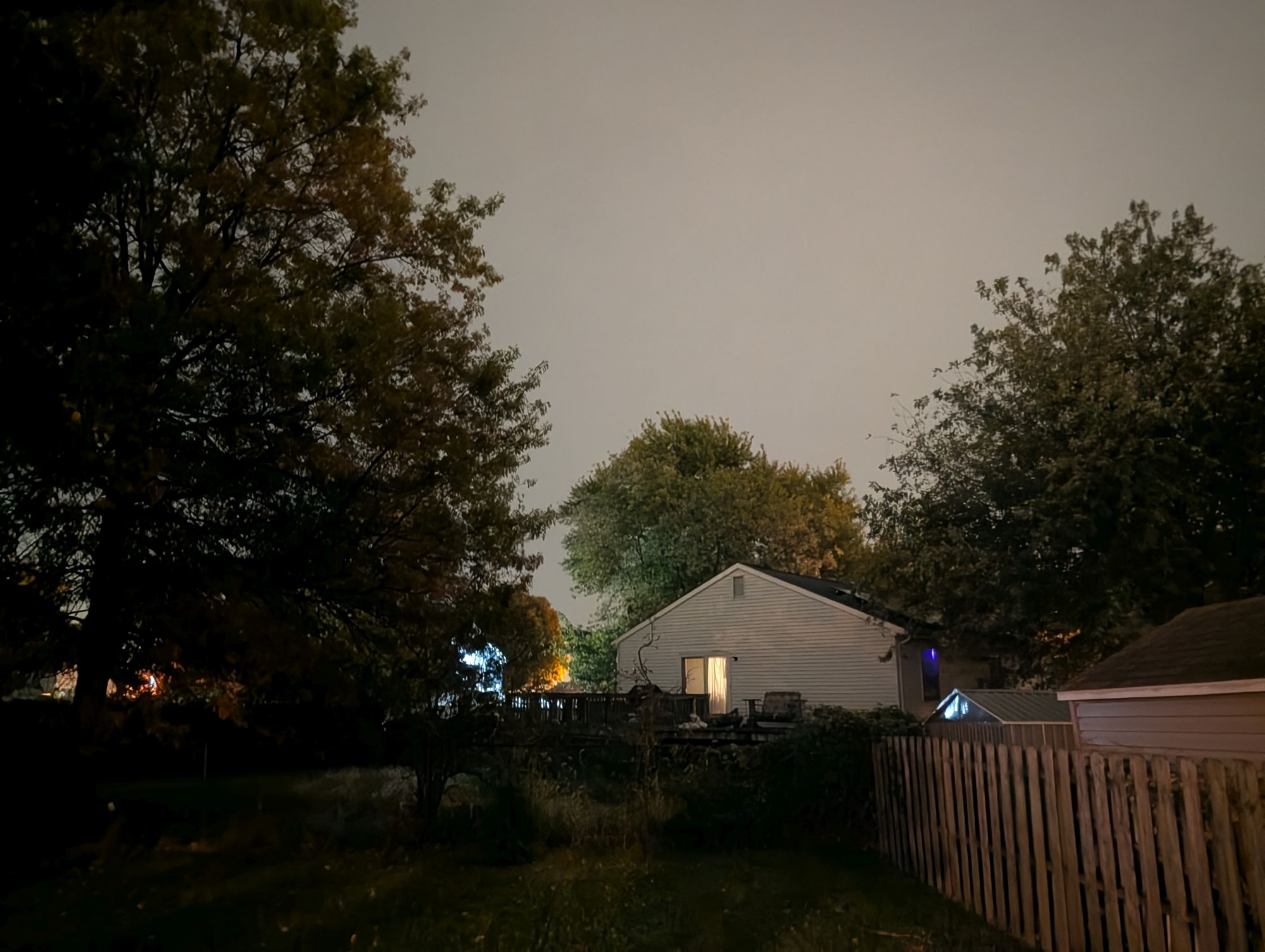 Google Pixel 10 Pro XL low light sample.